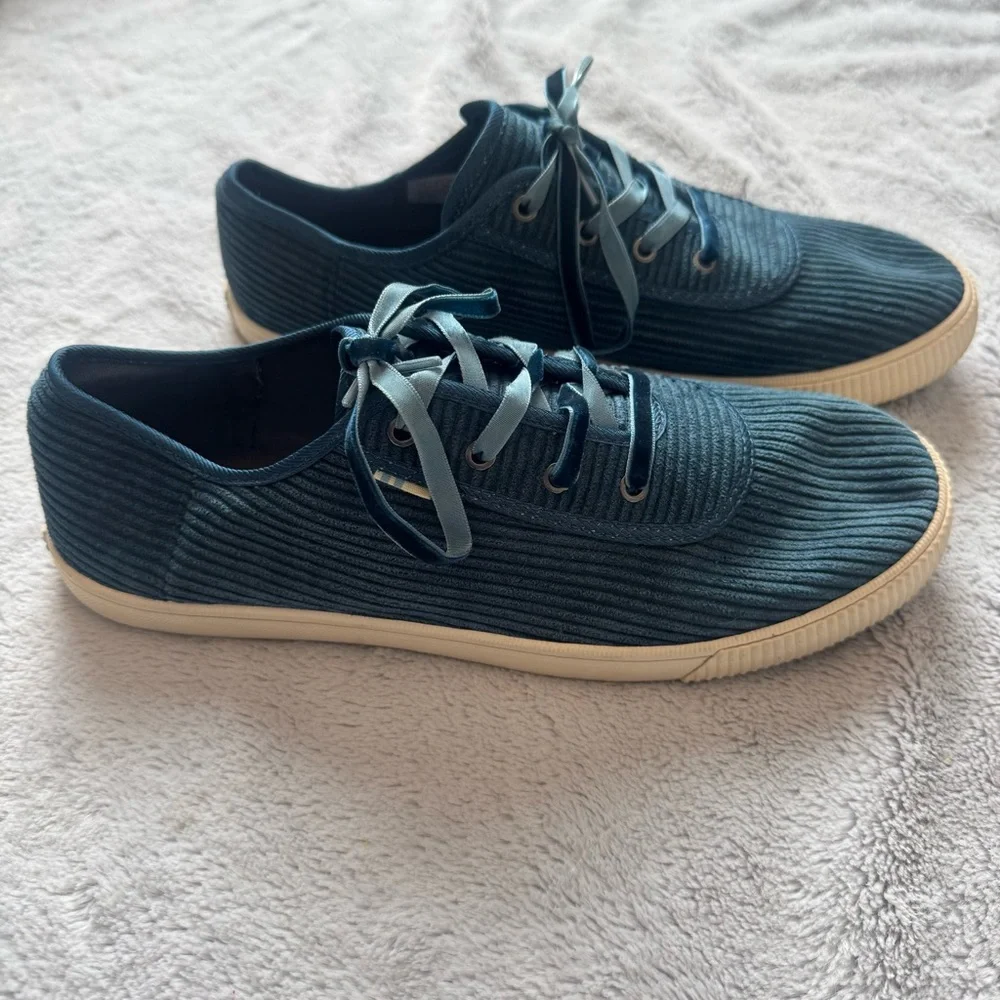 TOMS‎ Women’s 8 Teal Blue Corduroy Lace Up Sneakers Casual Low Top Shoes